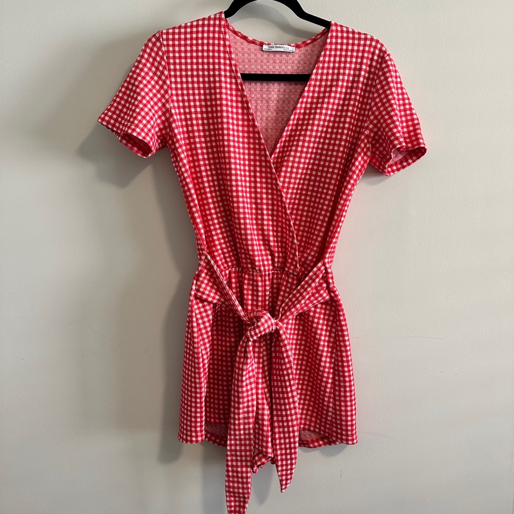 ZARA Trafaluc Red Gingham Tie Front Romper